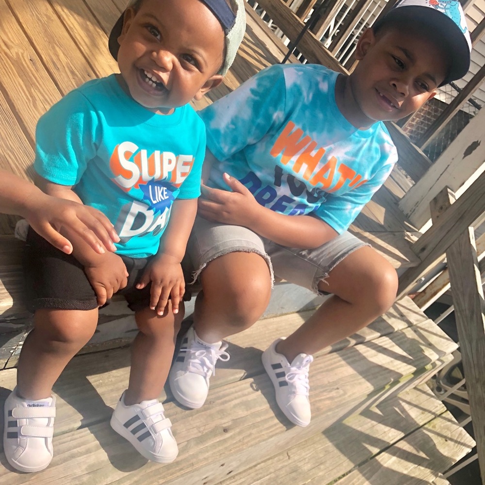 Adidas strap classics